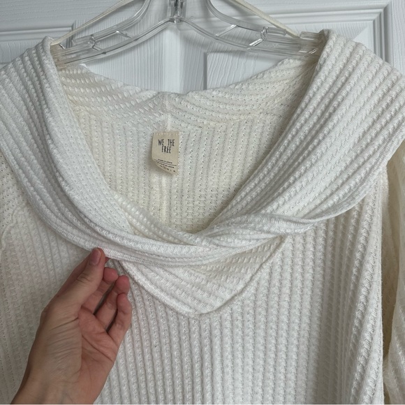We the Free white light sweater - size S - Picture 2 of 5